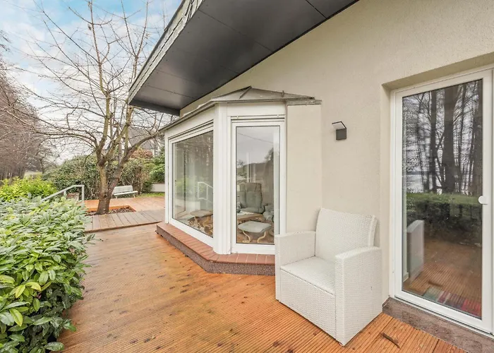 1 Bedroom Cozy In Schwerin (Mecklenburg-Vorpommern)